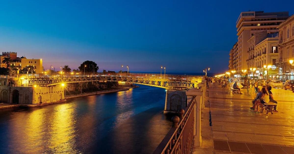 La Grande Bellezza Bed & Breakfast Taranto Eksteriør bilde